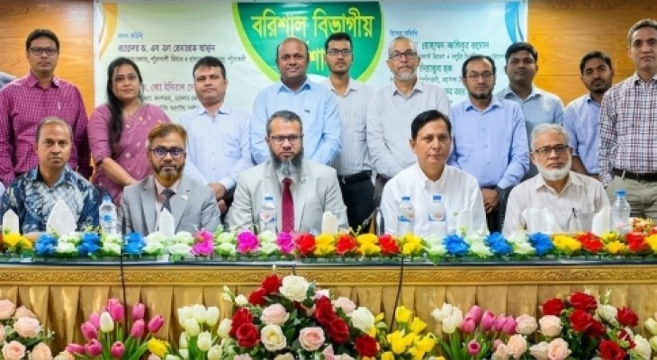এন্টিবায়োটিকের অপব্যবহার রোধ করতে পোল্ট্রি খামারীদের আহ্বান পবিপ্রবির ভিসির 